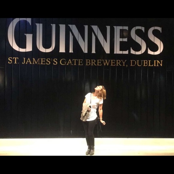 Meet your Posher, Rae - Picture 8 of 8